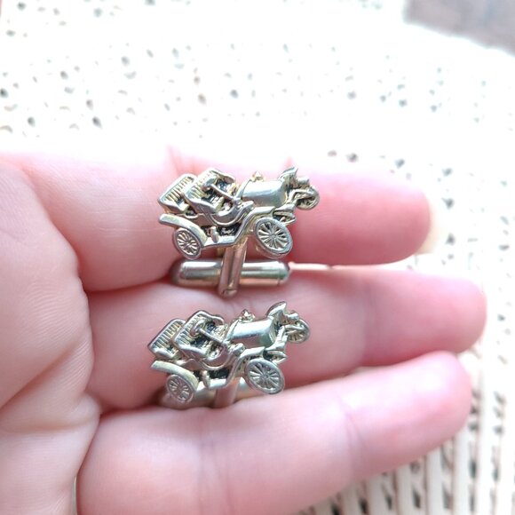Men's Vintage Cuff Links Old Car Fan's - Picture 1 of 7